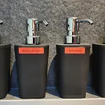 Downtown Hideaway, Grand Deluxe לינה וארוחת בוקר