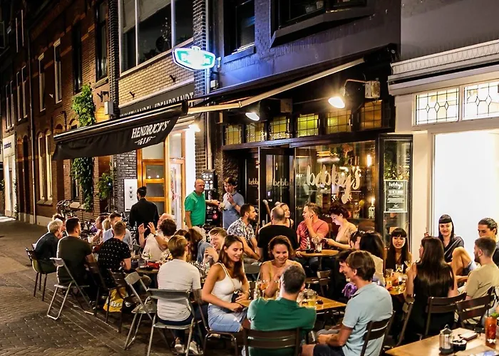 Bed & Breakfast Downtown Hideaway, Grand Deluxe